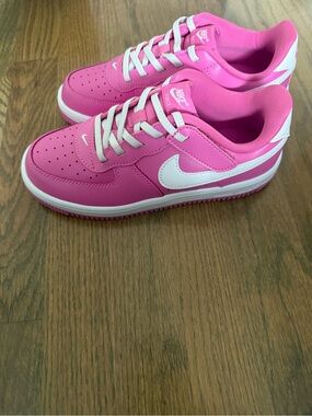 Brand new in box*Nike Kid’s Air Force One Low-Top Sneakers